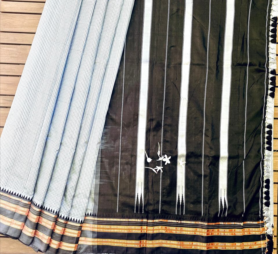 Narayanpet Silk Saree - Gray checks w/ Black