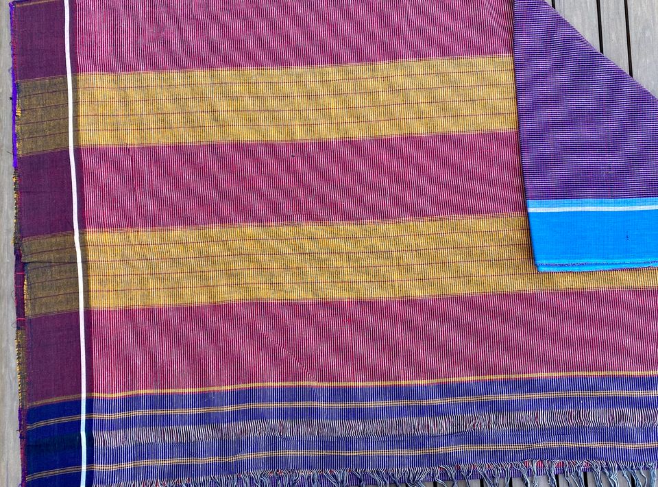 Patteda Anchu Handloom Saree - Maroon checks with Blue, Maroon