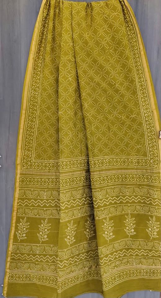 Chanderi Saree w/ Bagru Hand block Print- Green