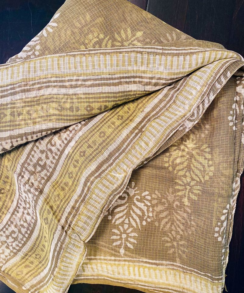 Kota Doria Saree w/ Bagru Hand block Print-Olive Green