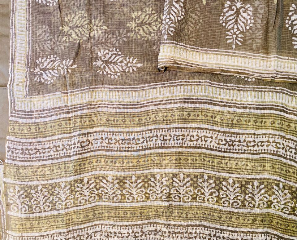 Kota Doria Saree w/ Bagru Hand block Print-Olive Green