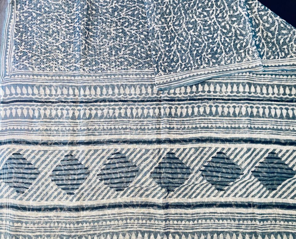 Kota Doria Saree w/ Bagru Hand block Print-Gray