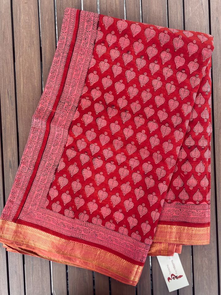 Mangalgiri Saree w/ Bagru Hand block Print- Red