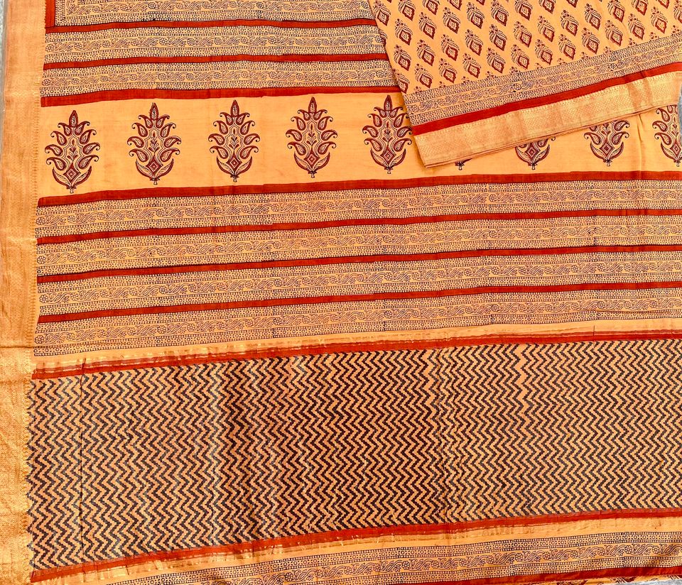 Mangalgiri Saree w/ Bagru Hand block Print- Orange