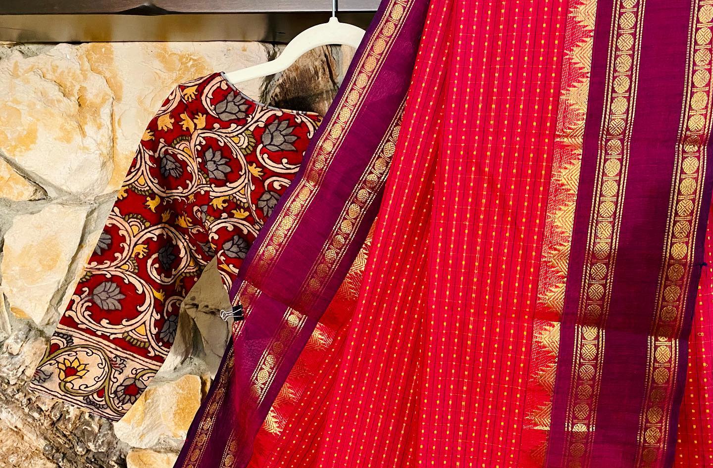 Chettinad Handloom Saree - Red w/ Purple Lakshadeepam