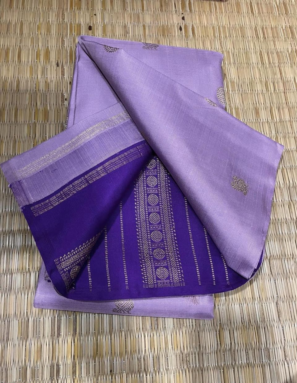 Kanjivaram Pure Silk Zari Saree - Lavender w/ Purple