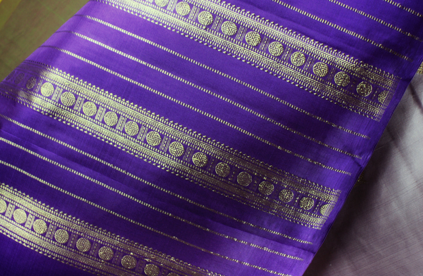 Kanjivaram Pure Silk Zari Saree - Lavender w/ Purple