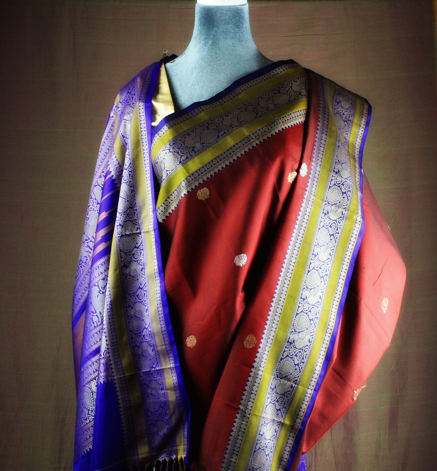 Kanjivaram Pure Silk Zero Zari Saree - Maroon w/ Indigo