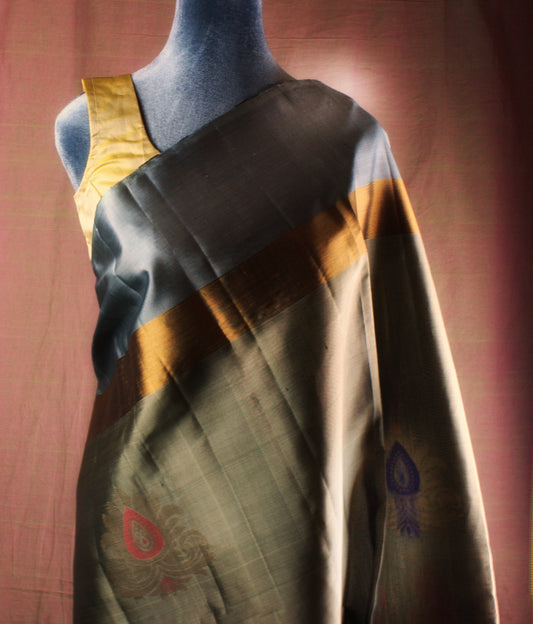 Venkatagiri Silk Saree - Gray/ Gold