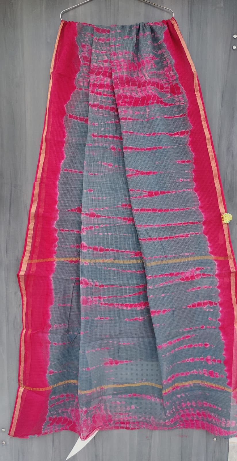 Kota Doria Saree w/ Shibori dye- Gray/ Fuchsia