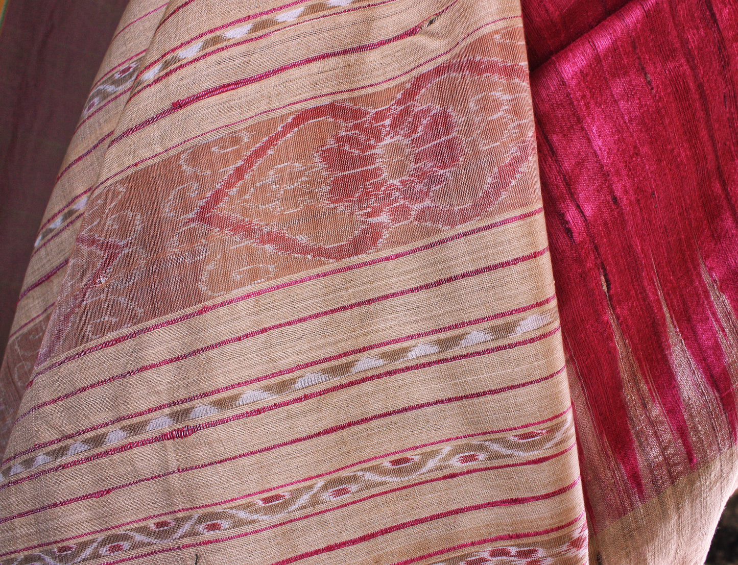 Tussar Ghicha Ikat Silk Handloom Saree - Pink w/ Off White