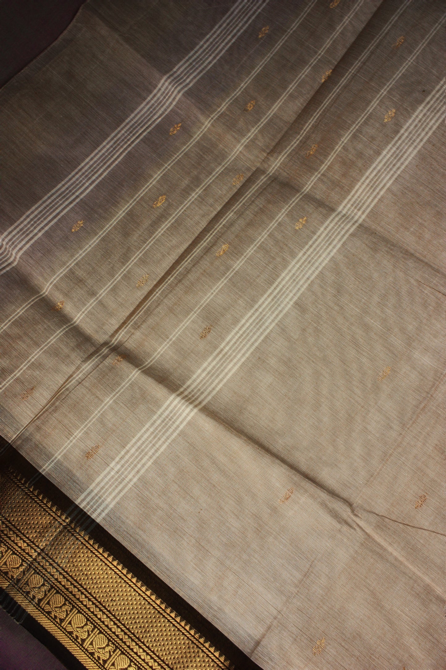 Chettinad Handloom Saree - Beige w/ Dark brown