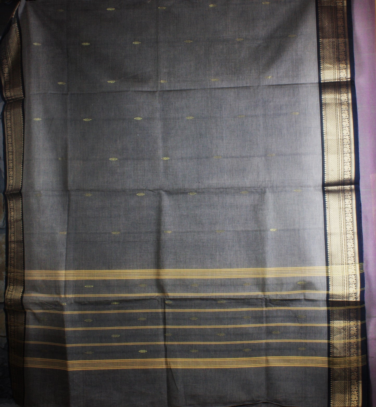 Chettinad Handloom Saree - Gray w/ Black