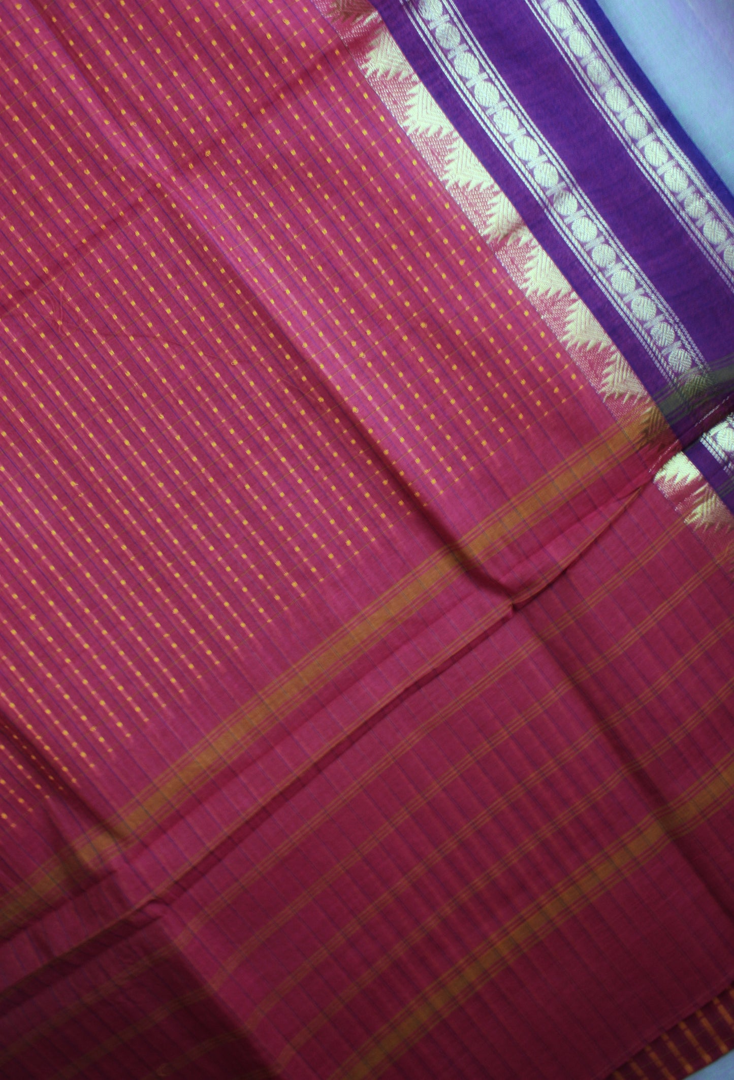 Chettinad Handloom Saree - Red w/ Purple Lakshadeepam