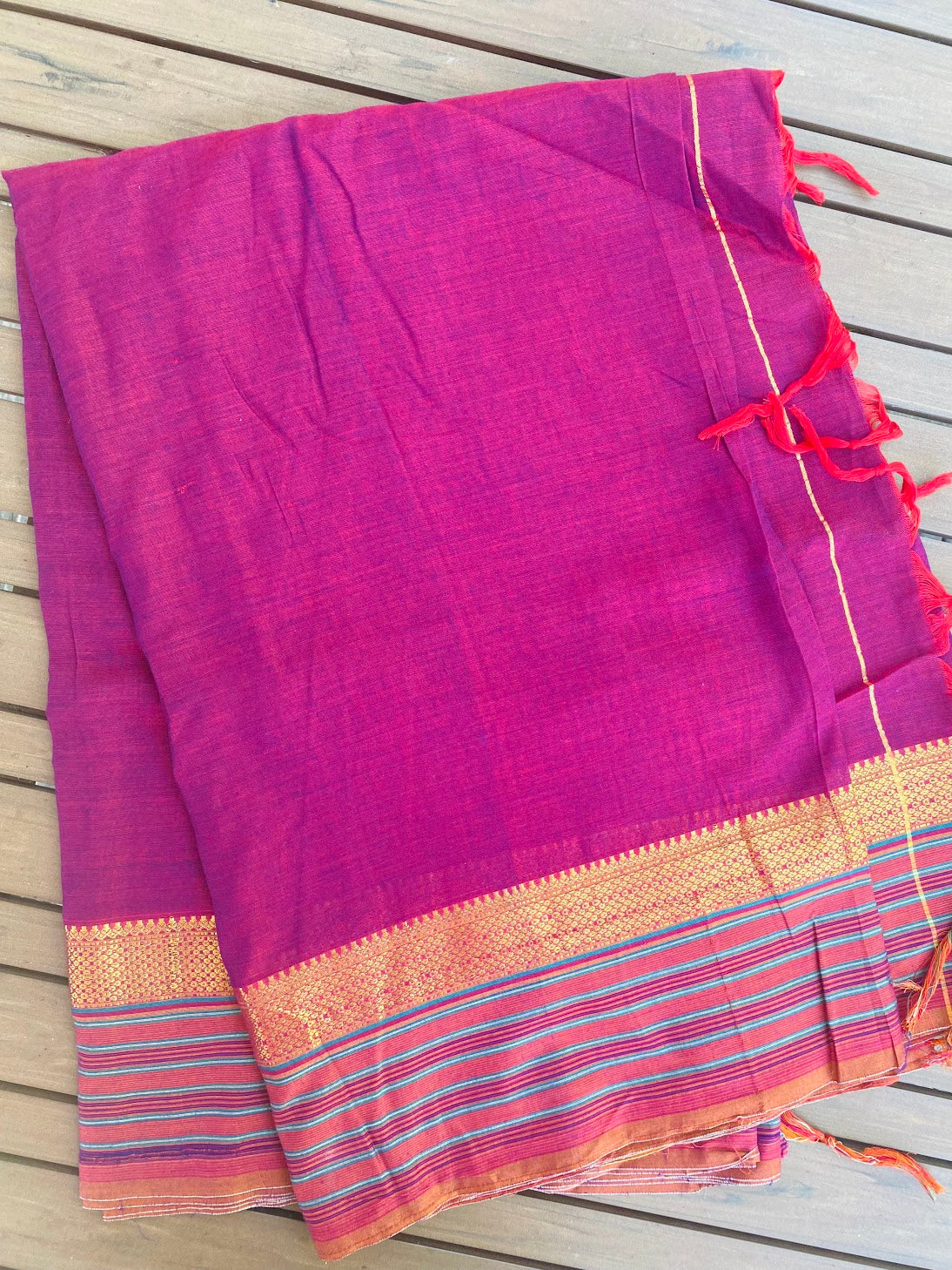 Narayanpet Handloom Saree - Magenta w/zari stripes