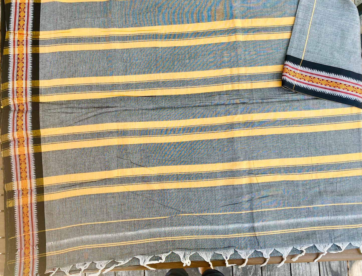 Narayanpet Handloom Saree - Gray w/ black rudraksh